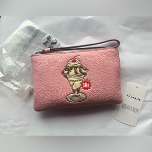 Coach Outlet Leather Boardwalk Collection Pink Ice Cream Sundae Wristlet Wallet